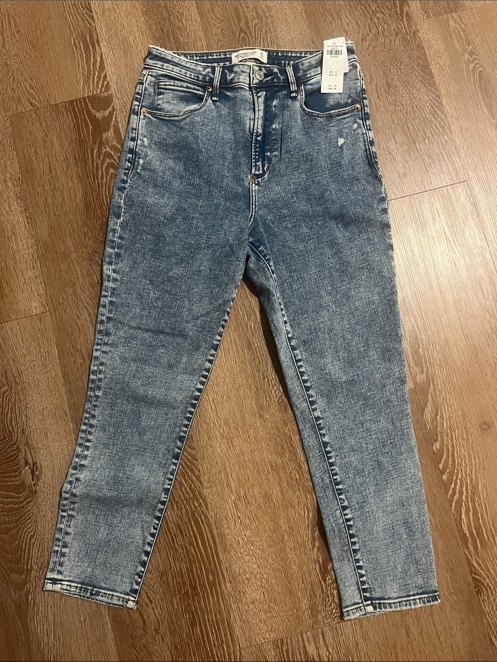 Abercrombie & Fitch Curve Love Women's High-Rise Washed Blue Jeans 30 short